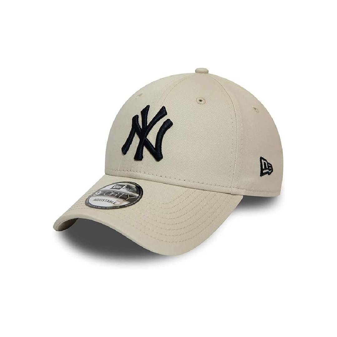 New Era New York Yankees MLB League Essential 9Forty Adjustable Cap
