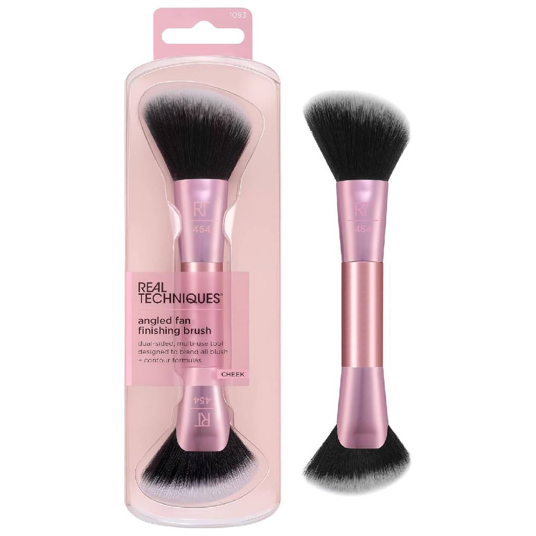 Real Techniques Angled Fan Finishing Brush